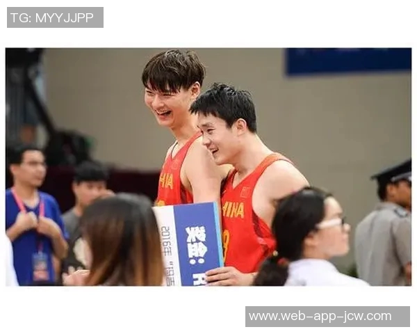 小丁谈首秀表现:许多地方还需适应会越打越好